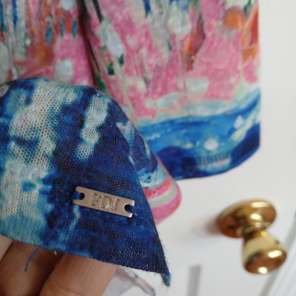 Like New FDJ French Dressing Jeans Top Multi Color 3/4 Length Sleeves artsy - Picture 3 of 7